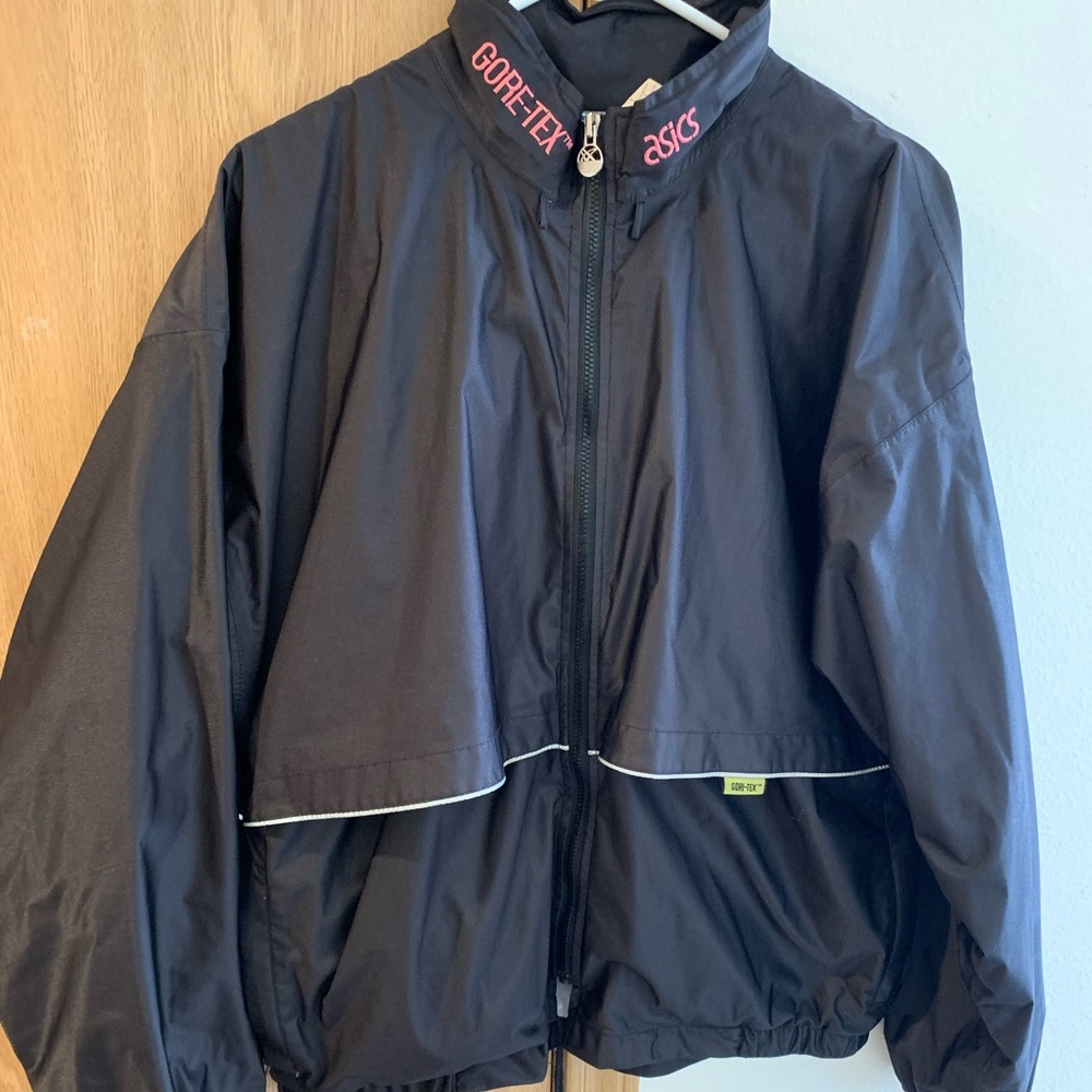 Vintage ASICS gore-tex jacket Large